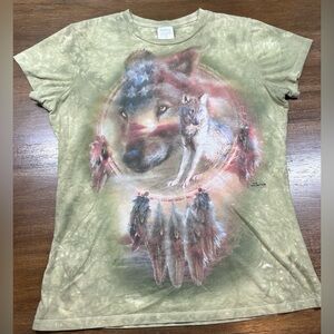 The Mountain Size L Green Tie-Dye Wolves Patriotic Wolf T-Shirt Tee Shirt